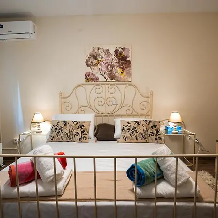 Solvera 3 Bedroom Sea View With Pool Near *